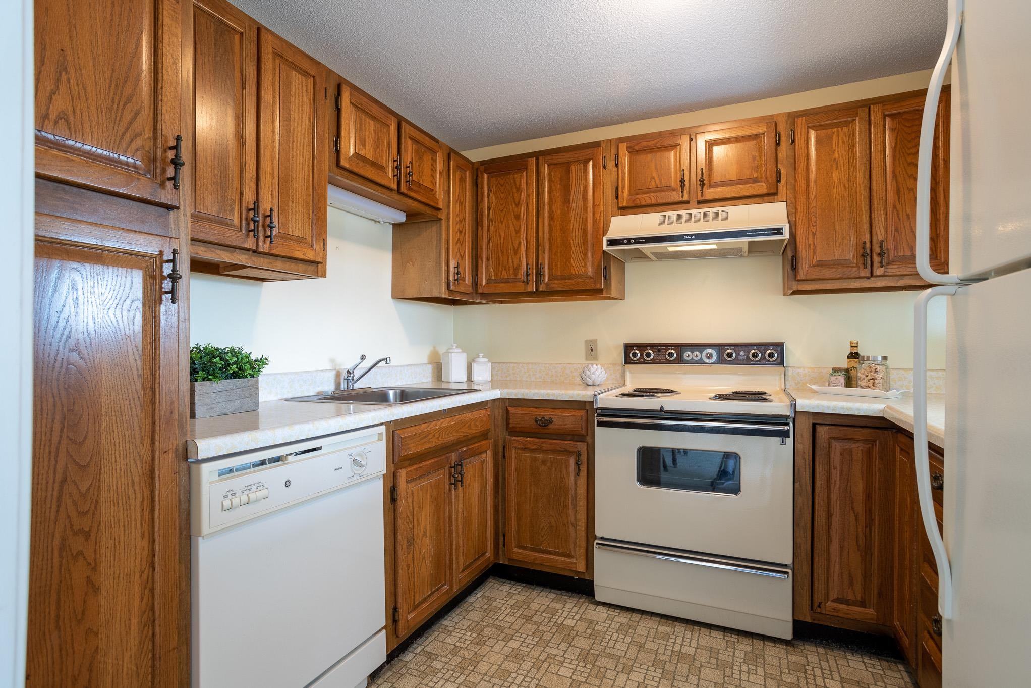 493 Ocean Boulevard, Unit 22 Hampton, NH 03842 - Photo 17 of 36