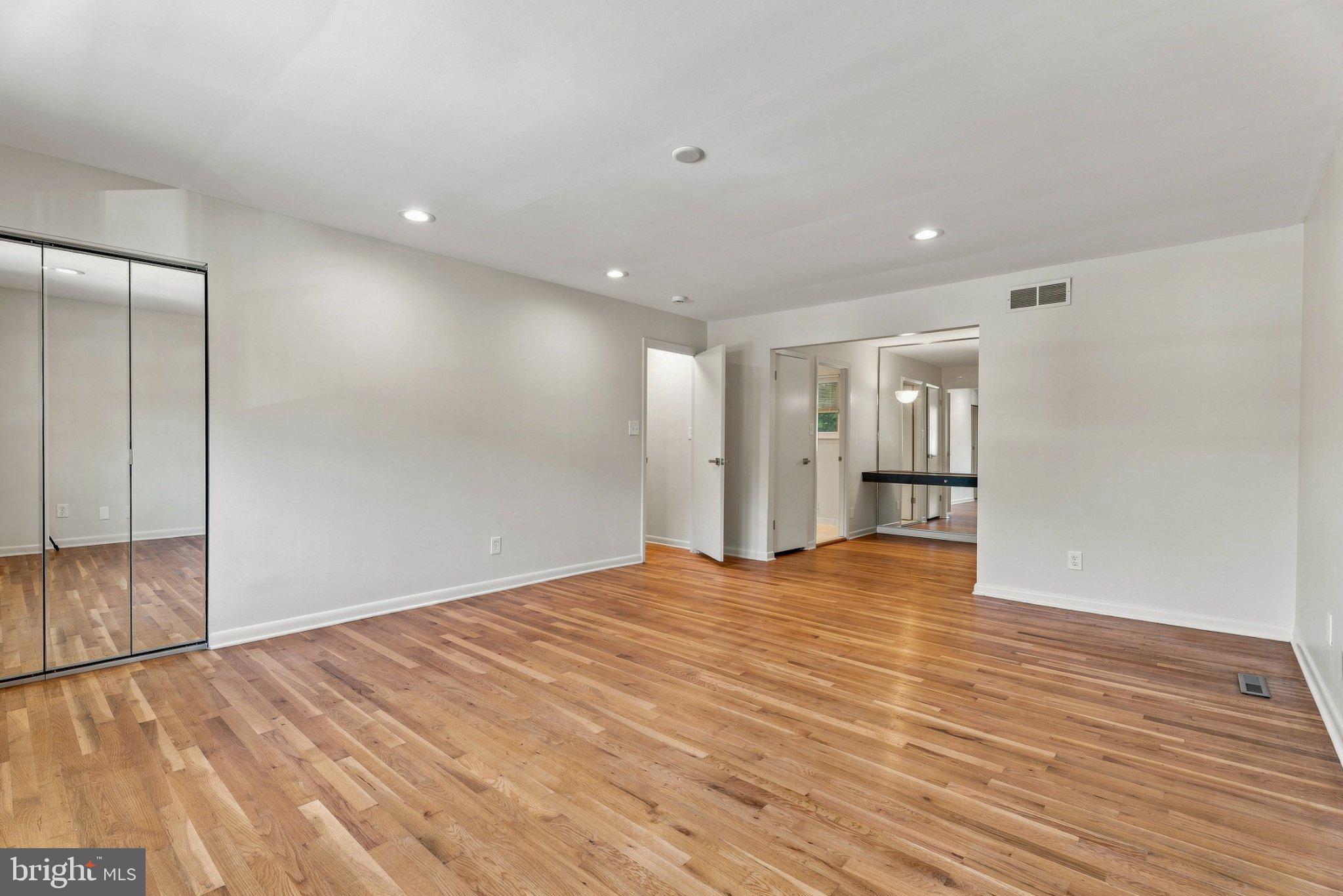 4631 Hawksbury Road Baltimore, MD 21208 - Photo 23 of 39 Gallery Image 23