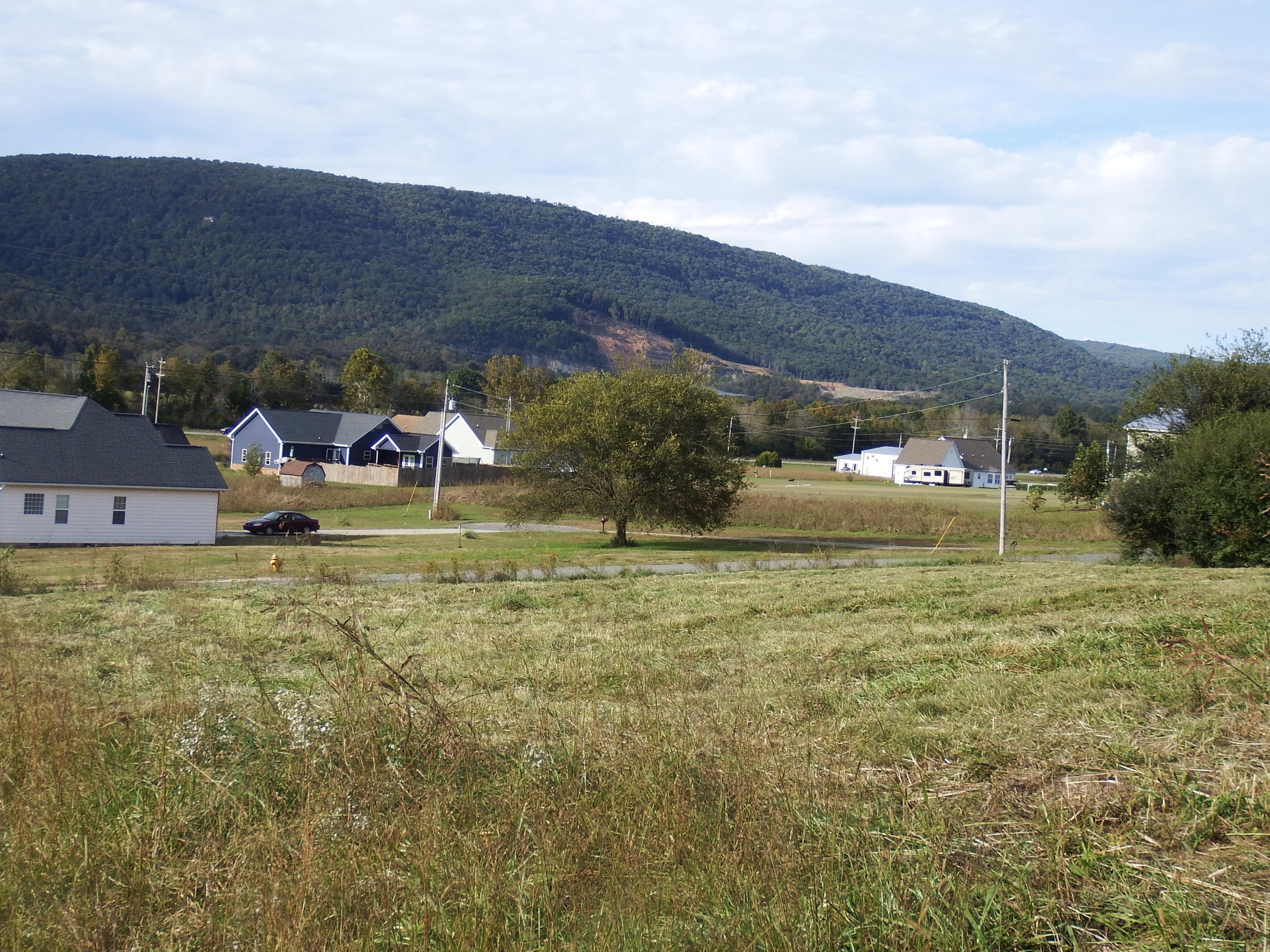 57 Hardin Road, Unit 57 Dunlap, TN 37327 - Photo 10 of 13 fullsizeoutput_194c