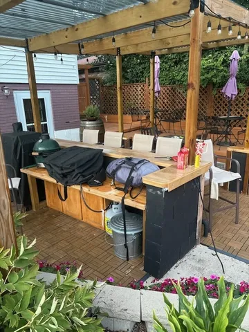 $485,000 | 23-w039 Hackberry Drive, Glen Ellyn, IL 60137