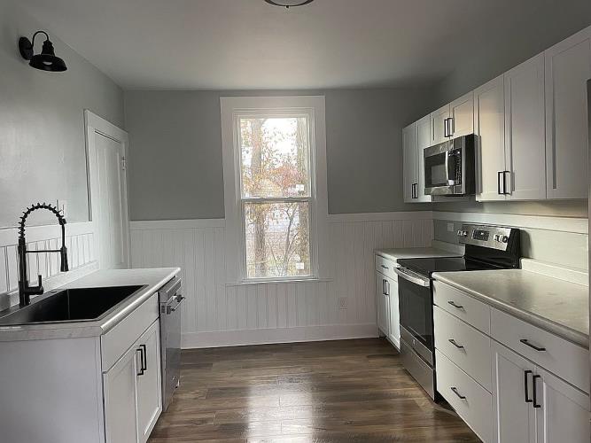 3100 Leverett Street Alton, IL 62002 - Photo 3 of 12