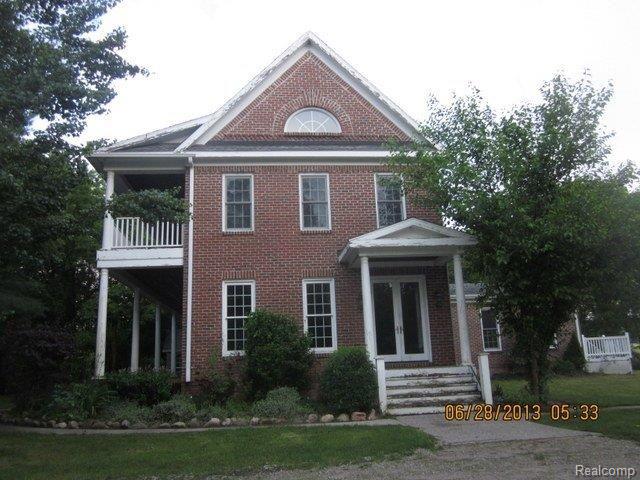 9040 North Territorial Road Dexter, MI 48130 - Photo 1 of 22 1 FRONT.JPG