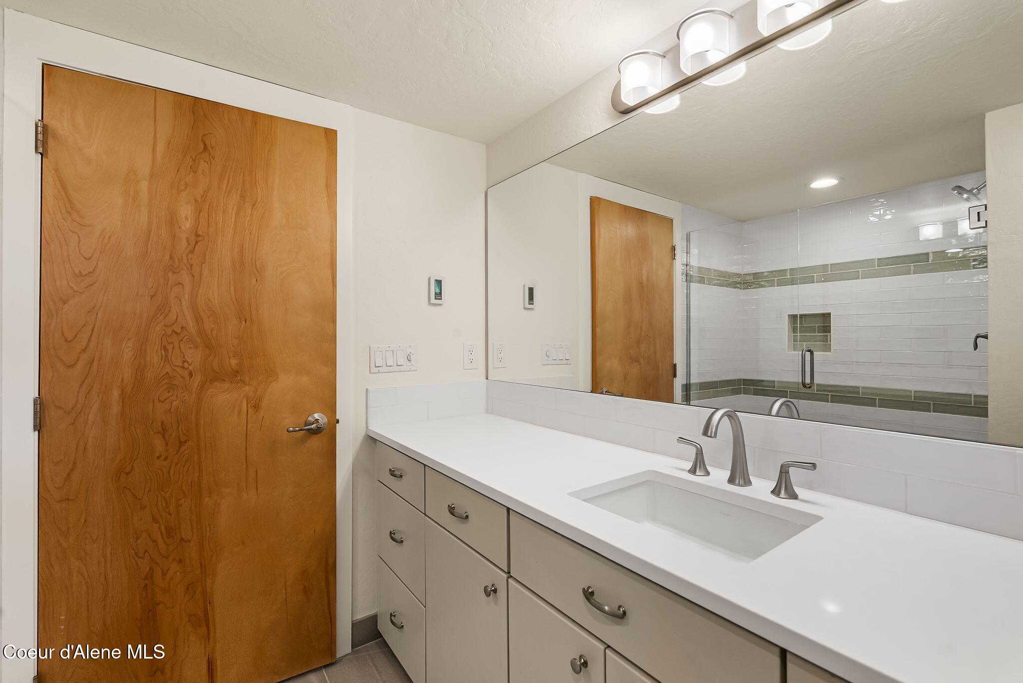 1104 Birch Street Sandpoint, ID 83864 - Photo 46 of 87 Bathroom