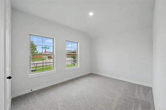 $2,500 | 1401 Quail Crk Drive, Cleburne, TX 76033