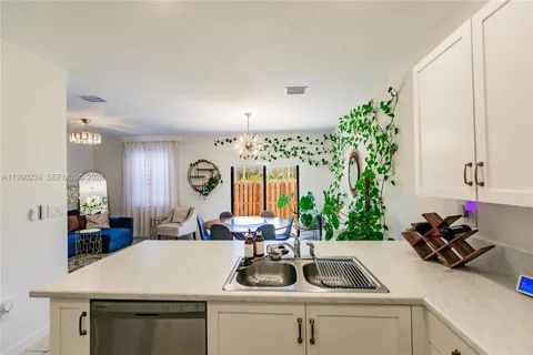 $425,000 | 1443 Southwest 54 Avenue, North Lauderdale, FL 33068