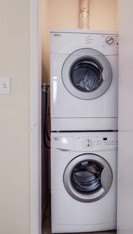 $699,999 | 577 East Taylor Avenue, Unit F, Sunnyvale, CA 94085