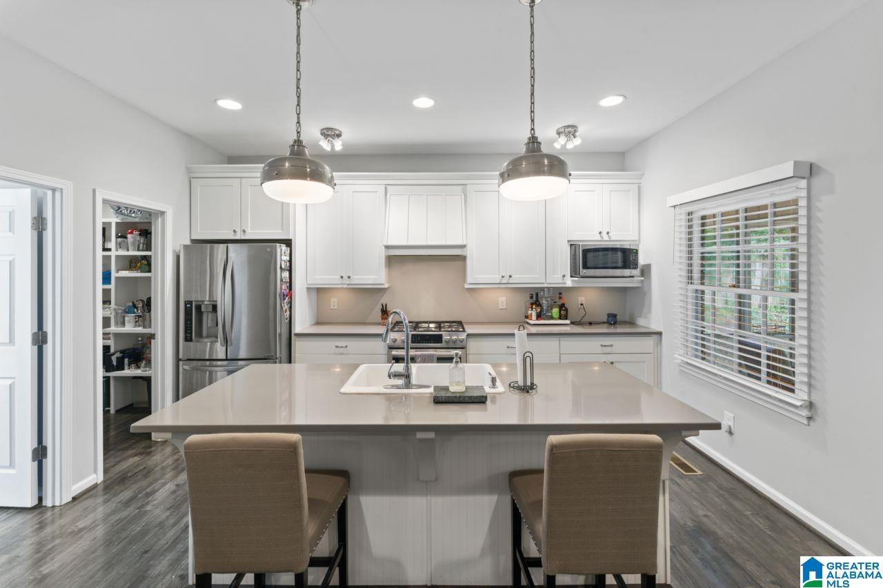 1388 Al Seier Road Birmingham, AL 35226 - Photo 18 of 39