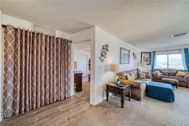 $192,000 | 2173 Aspen Mirror Way, Unit 101, Laughlin, NV 89029