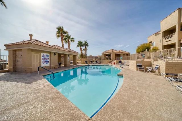 $192,000 | 2173 Aspen Mirror Way, Unit 101, Laughlin, NV 89029