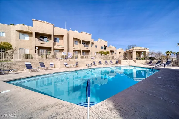 $192,000 | 2173 Aspen Mirror Way, Unit 101, Laughlin, NV 89029