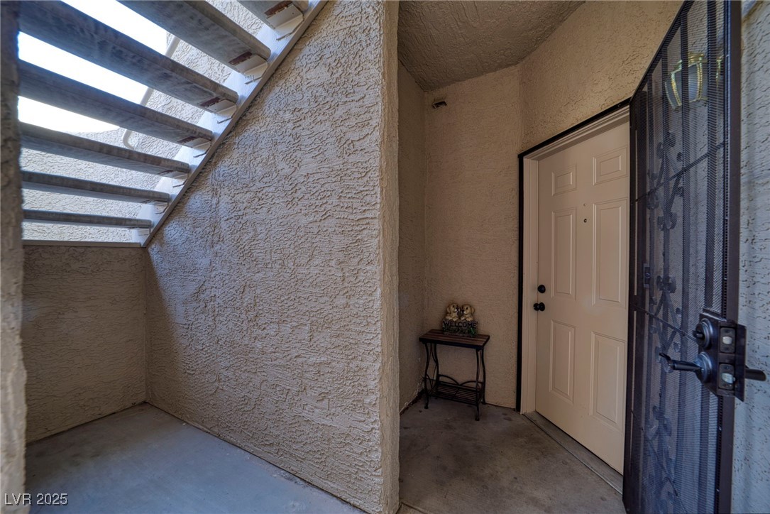 2173 Aspen Mirror Way, Unit 101 Laughlin, NV 89029 - Photo 5 of 46