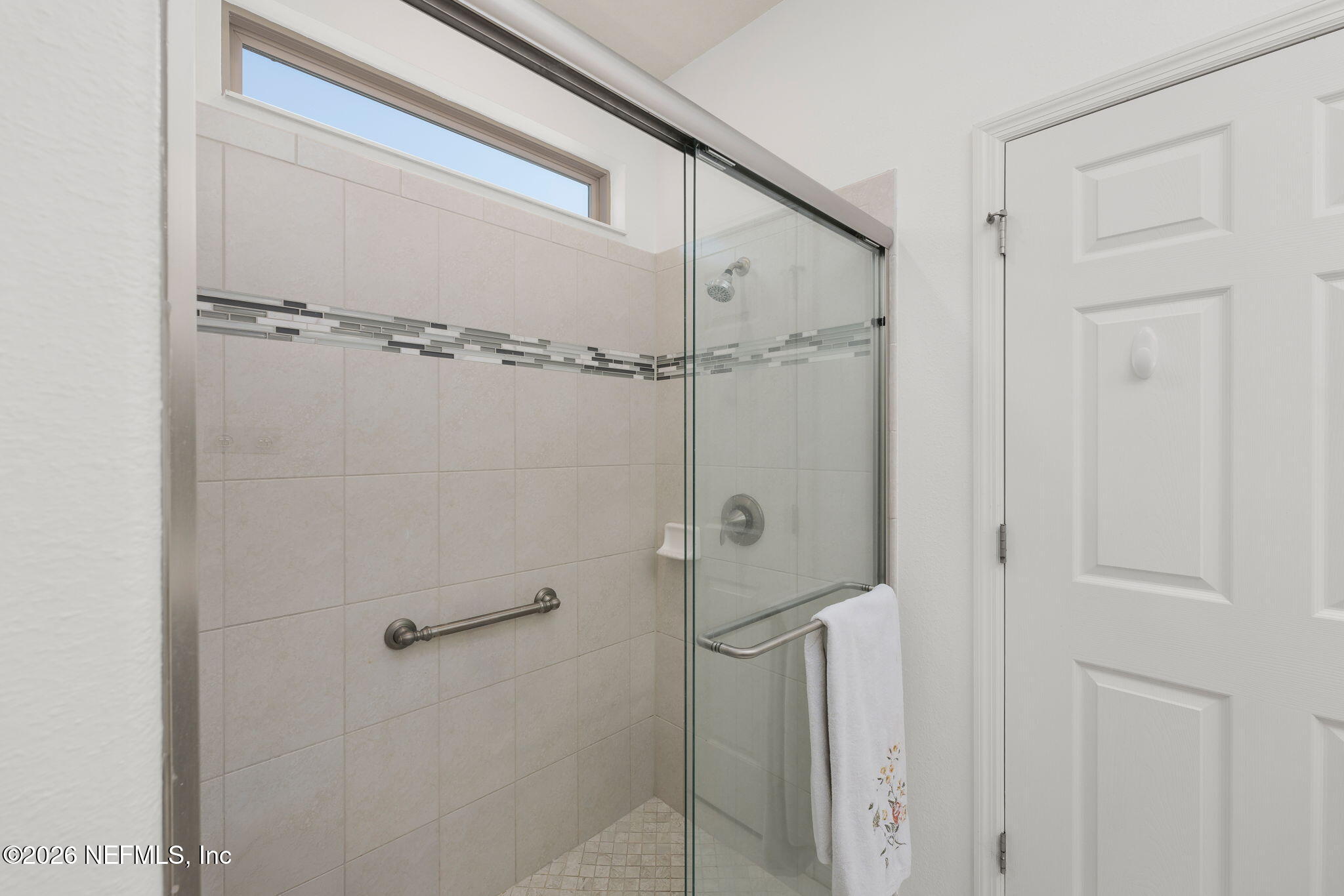 552 Tree Side Lane Ponte Vedra, FL 32081 - Photo 14 of 26 Glassed Walk-In Shower