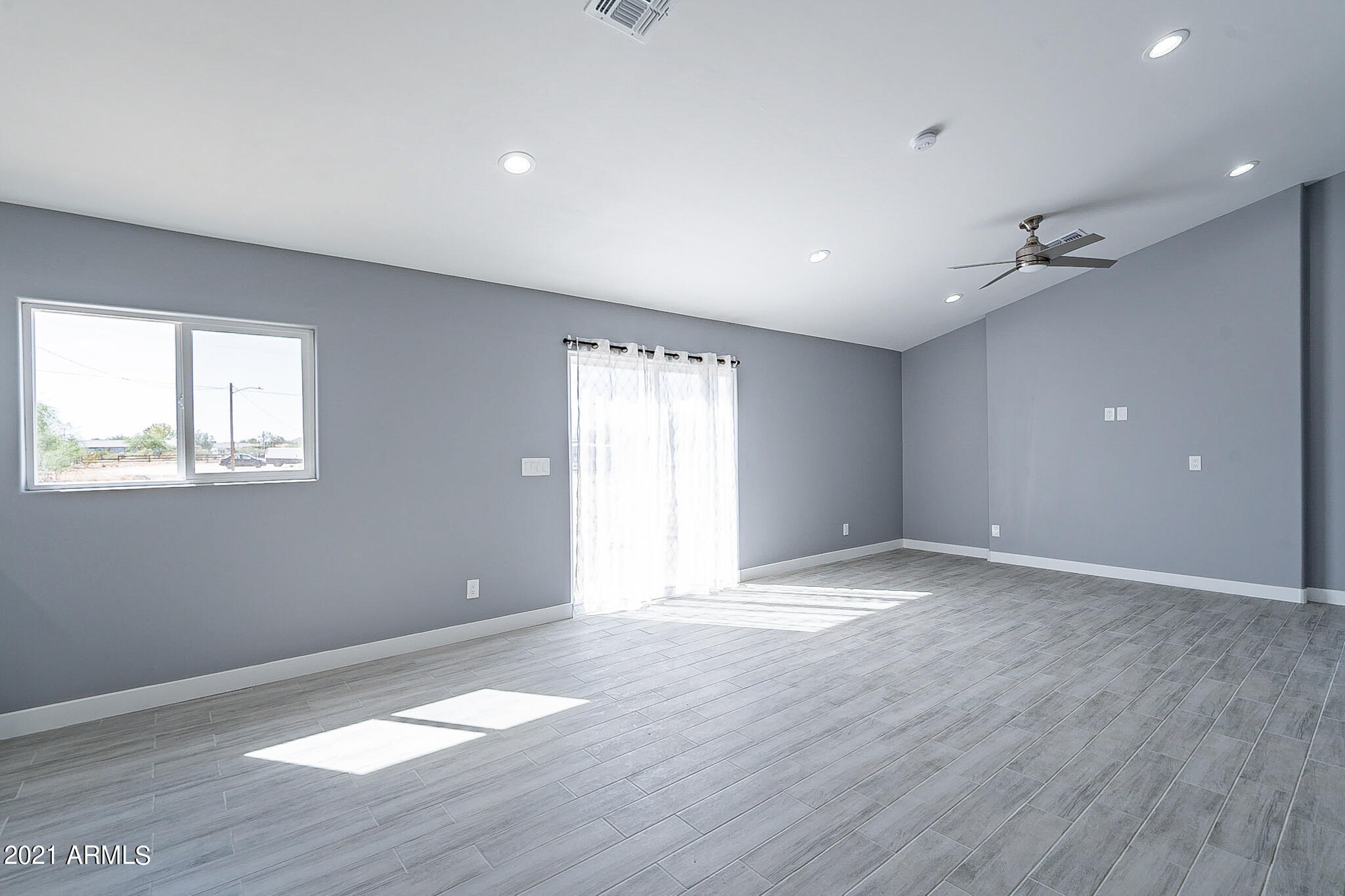 13402 South Hermit Road Buckeye, AZ 85326 - Photo 6 of 50 Hermit-7