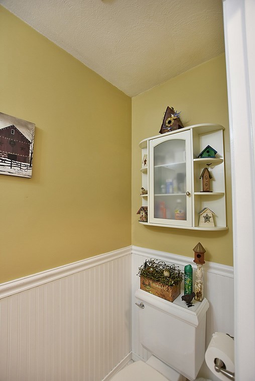 106 Howard Avenue Scituate, RI 02831 - Photo 12 of 29