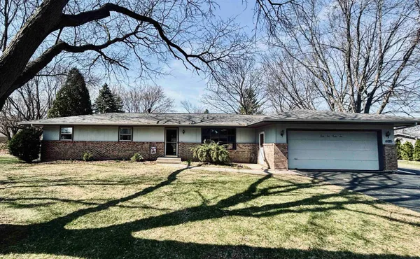 $289,000 | 6135 Halverson Drive, Rockford, IL 61109