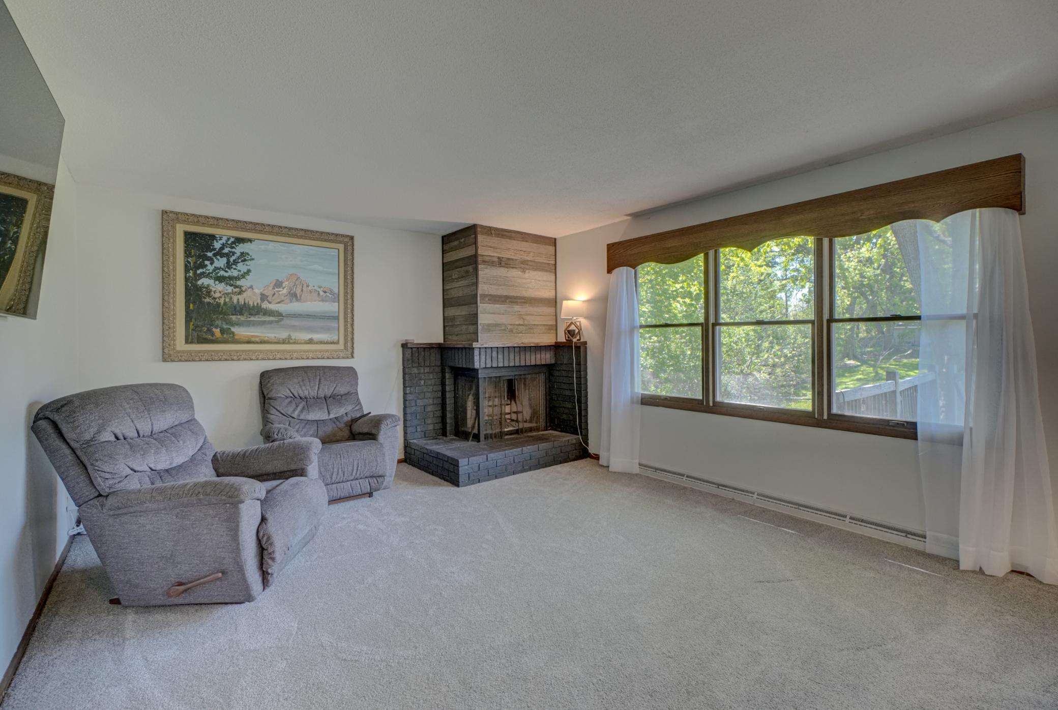 14701 55th Street North Stillwater, MN 55082 - Photo 2 of 23