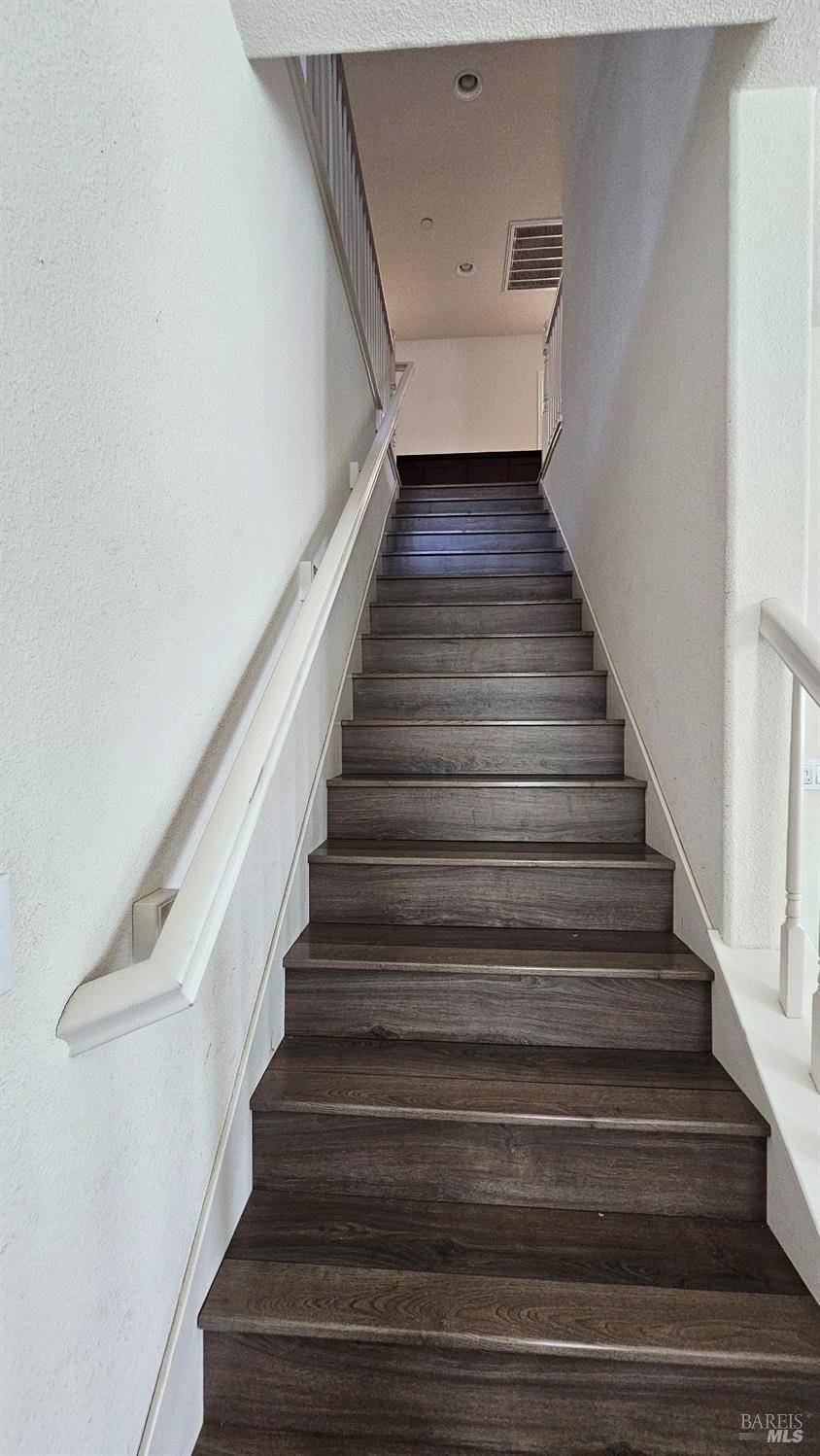 5342 Gramercy Circle Fairfield, CA 94533 - Photo 9 of 29