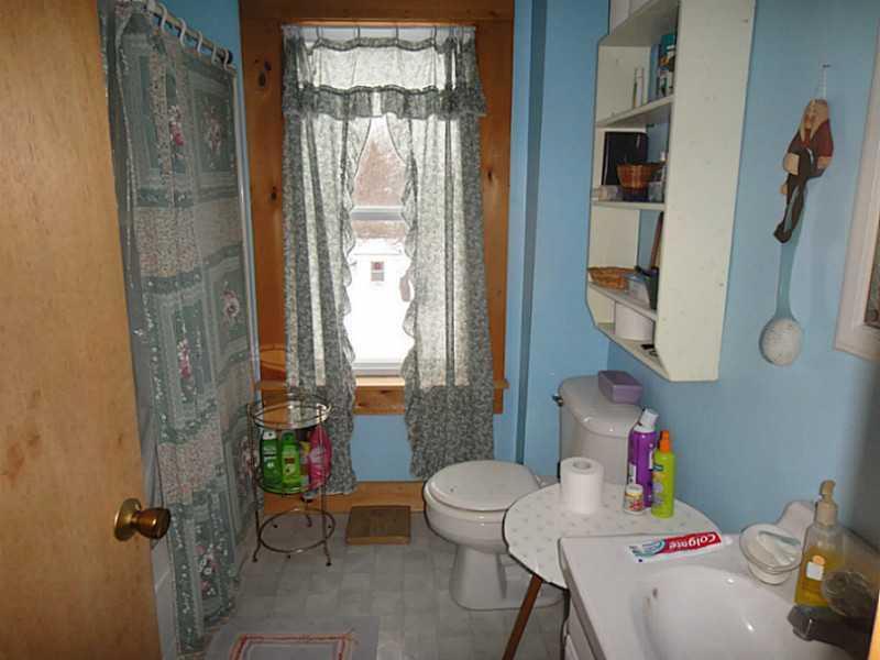 663 State Road Mapleton, ME 04757 - Photo 8 of 19 Bathroom. Second story full bath