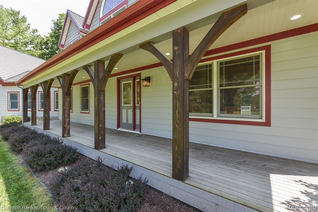 1550 Dutcher Road Howell, MI 48843 - Photo 8 of 77