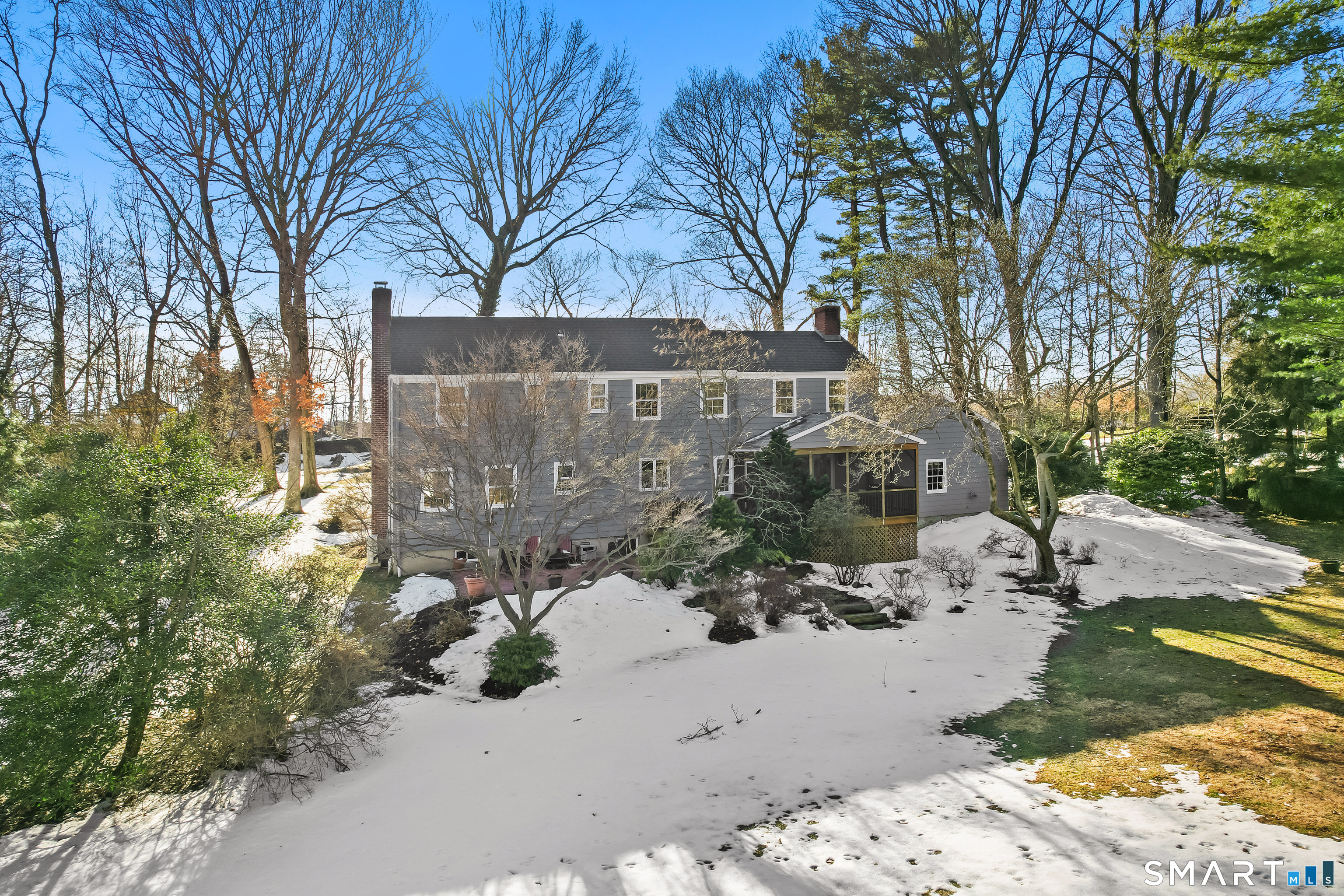 610 Unquowa Road Fairfield, CT 06824 - Photo 4 of 43