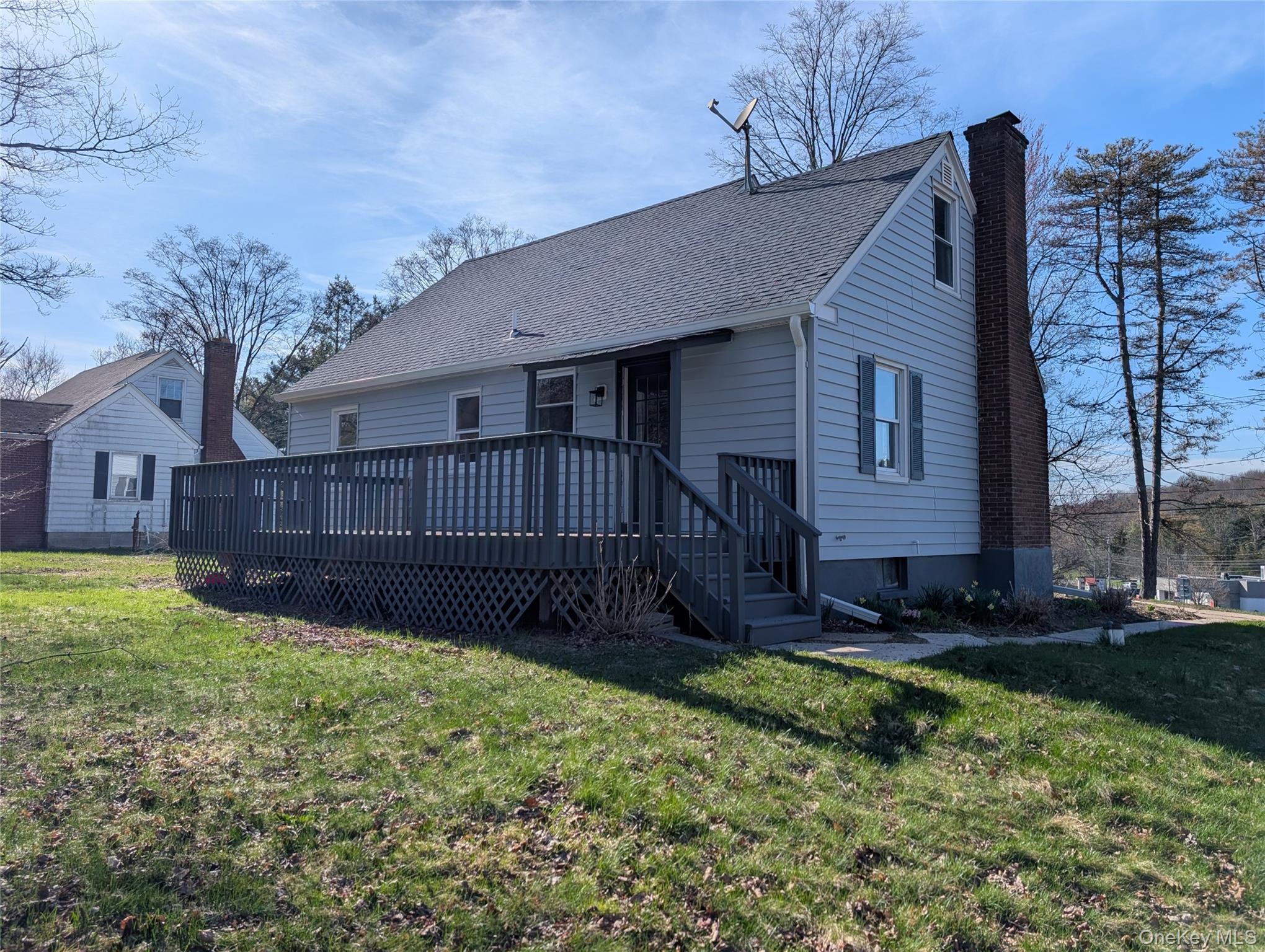 392 Titusville Road Poughkeepsie, NY 12603 - Photo 4 of 43