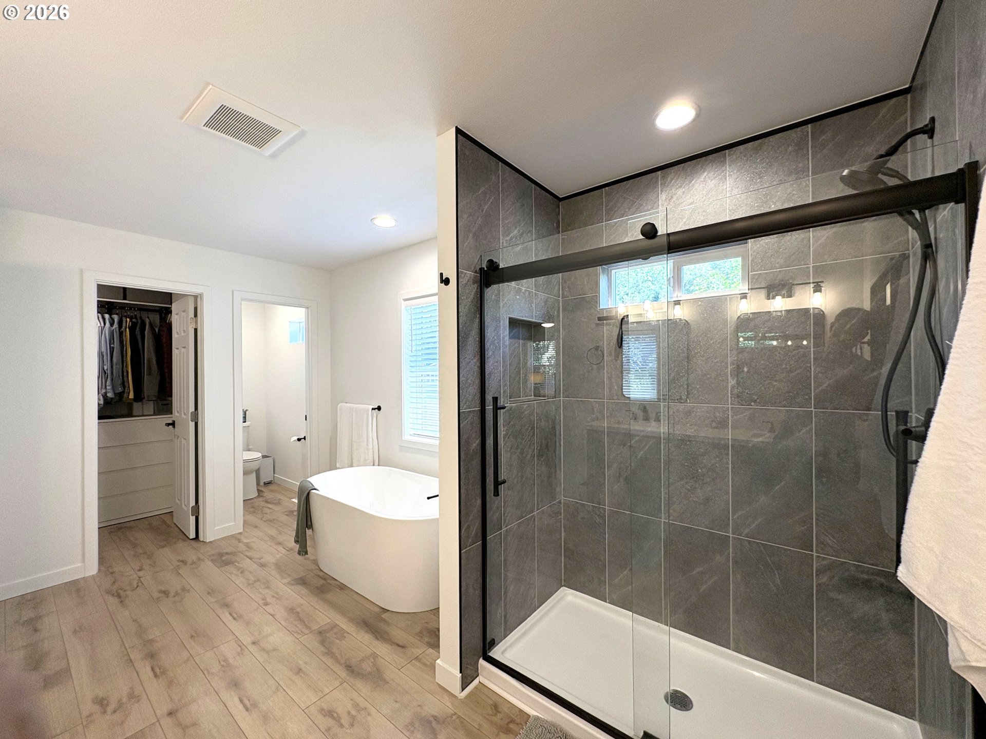 14670 Southwest 88th Avenue Portland, OR 97224 - Photo 19 of 33