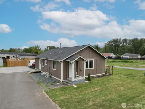 $449,000 | 1003 North Fruitdale Road, Sedro-Woolley, WA 98284