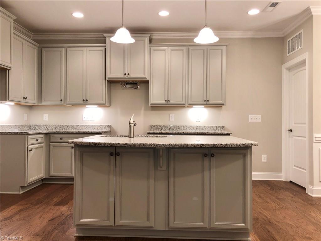 3413 Amber Mdws Road, Unit 5 High Point, NC 27265 - Photo 5 of 24