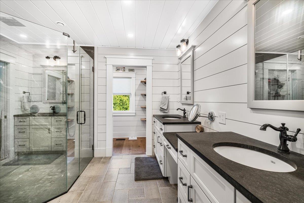 849 River Road Weare, NH 03281 - Photo 15 of 59