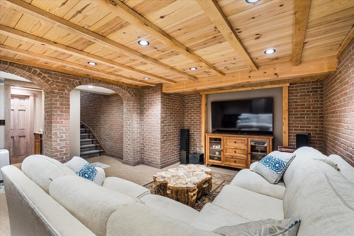 849 River Road Weare, NH 03281 - Photo 19 of 59