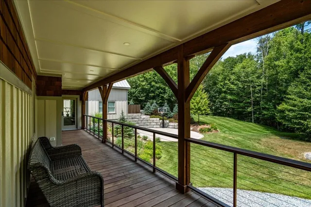 $2,100,000 | 849 River Road, Weare, NH 03281