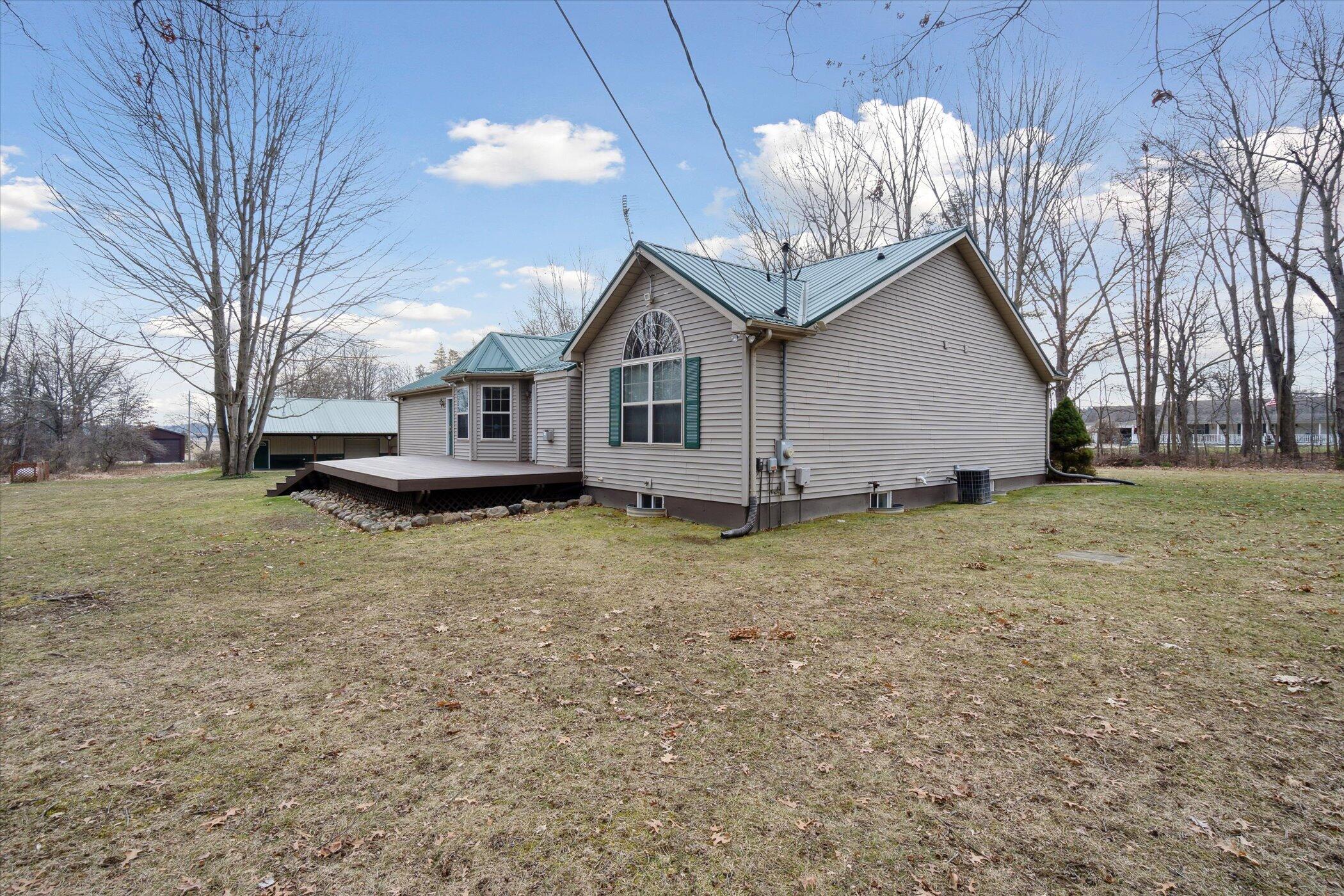 1529 Decamp Road Stockbridge, MI 49285 - Photo 37 of 56 39-1529-Decamp-Rd-Leslie-MI-49251-Window
