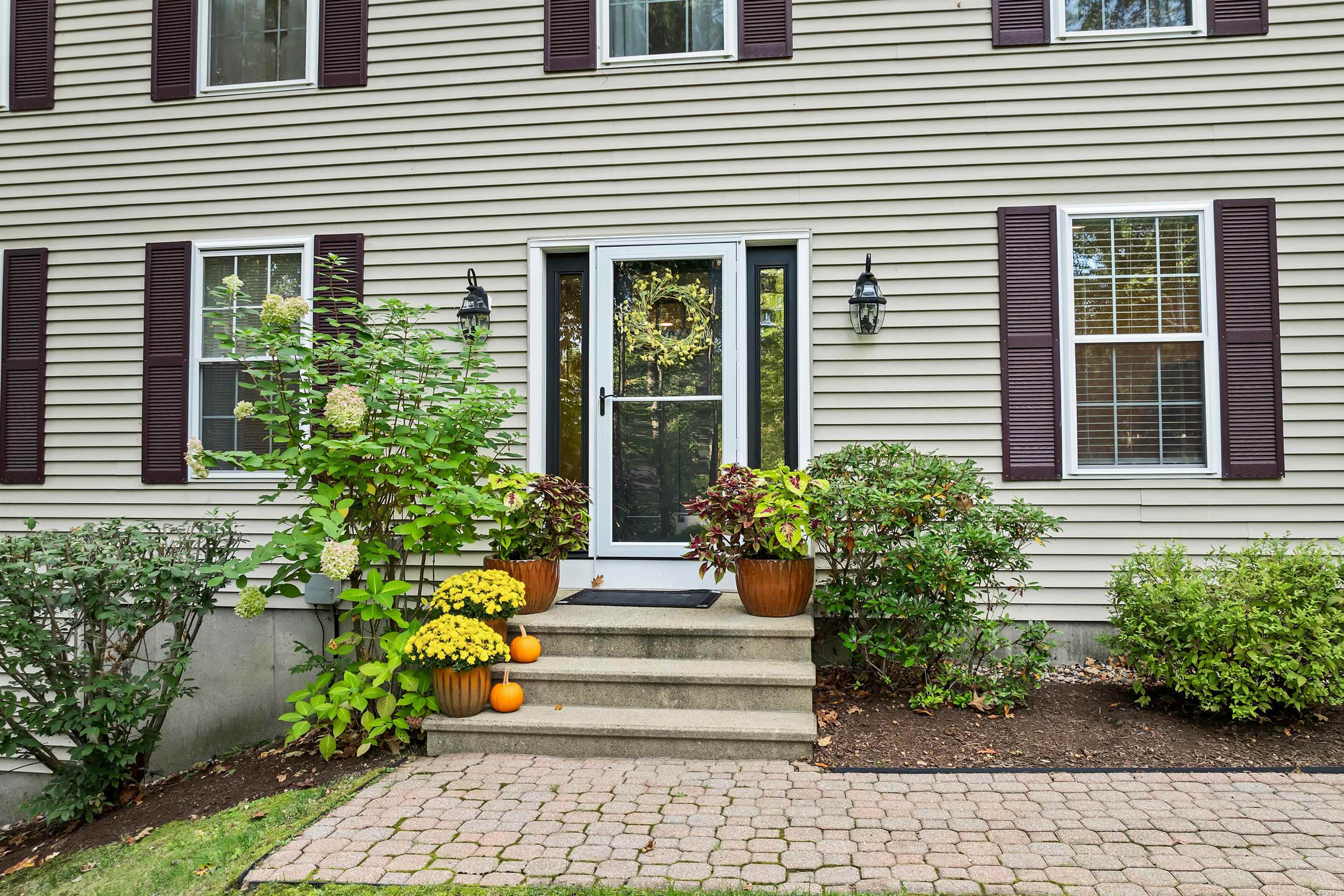 3 Deer Run Wolfeboro, NH 03894 - Photo 2 of 34