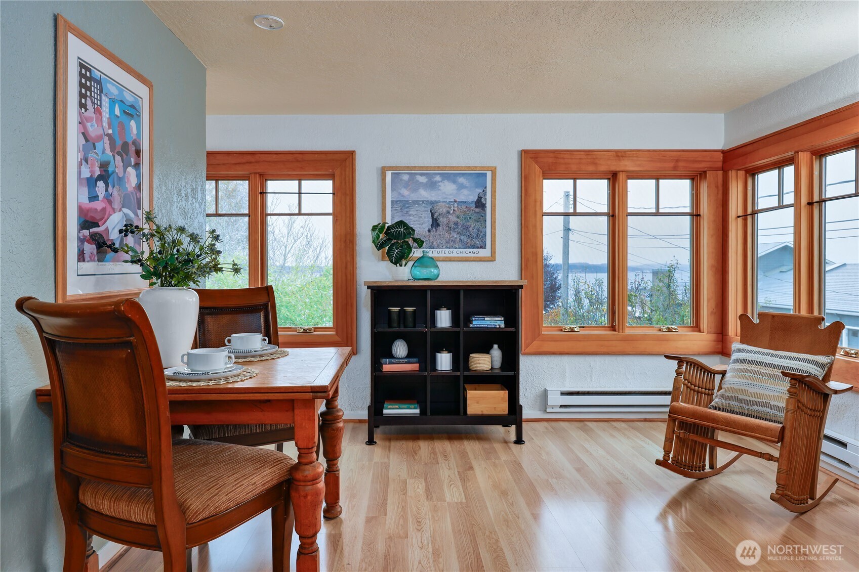 717 Franklin Street Port Townsend, WA 98368 - Photo 13 of 40 a workspace with furniture and window