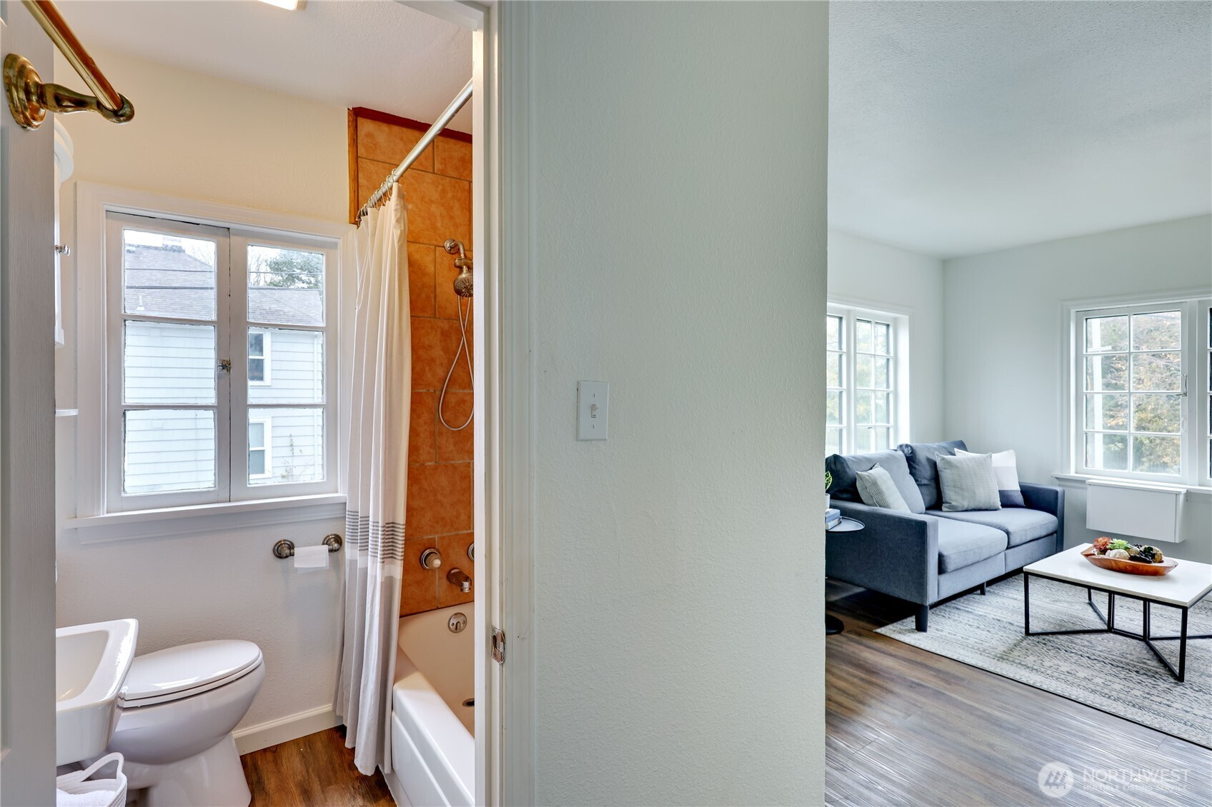 717 Franklin Street Port Townsend, WA 98368 - Photo 21 of 40 a living room with furniture and a window