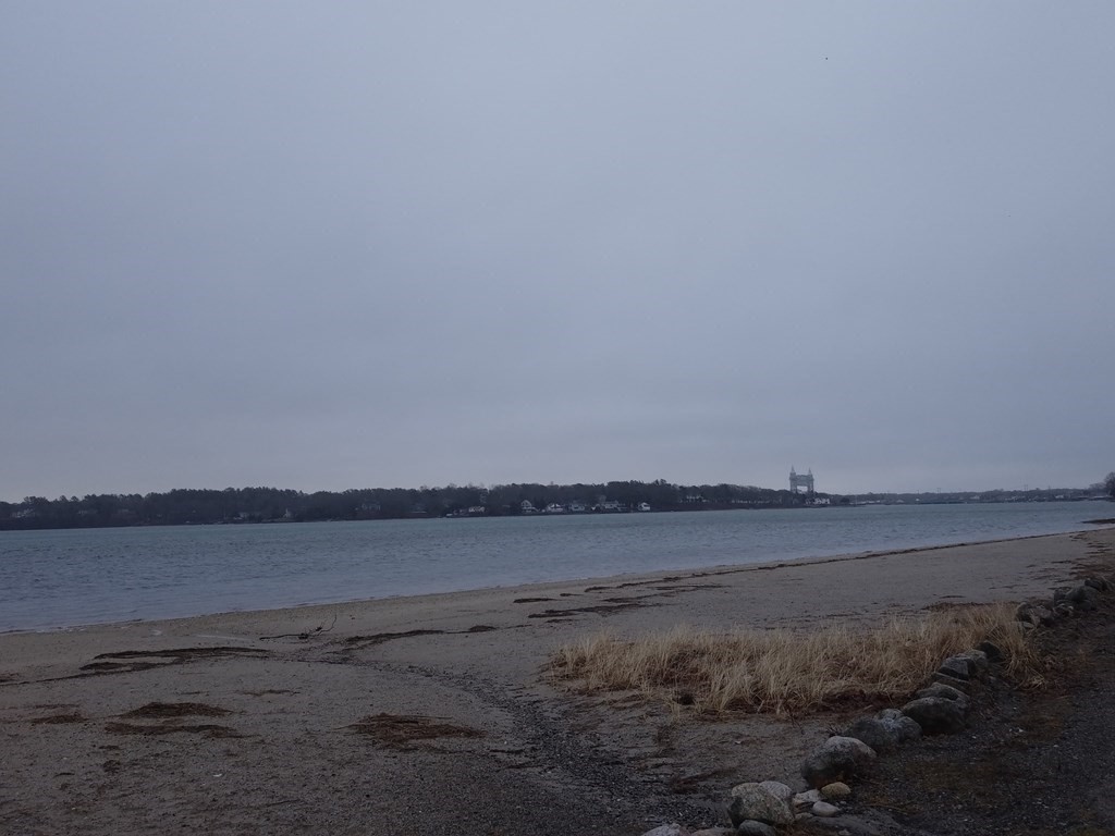 23 Gitche Gumee Road Buzzards Bay, MA 02532 - Photo 13 of 18