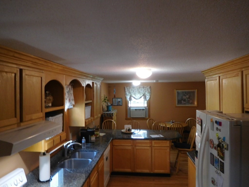 151 Burnham Road Lowell, MA 01852 - Photo 11 of 20 Gallery Image 11