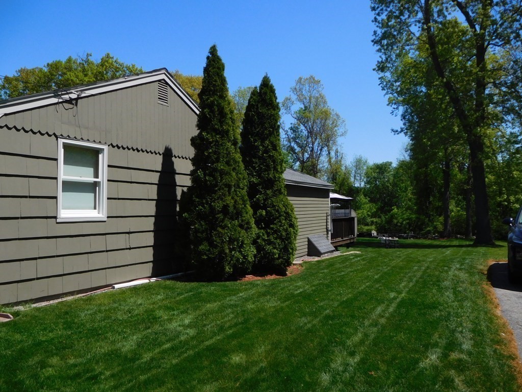 151 Burnham Road Lowell, MA 01852 - Photo 3 of 20 Gallery Image 3