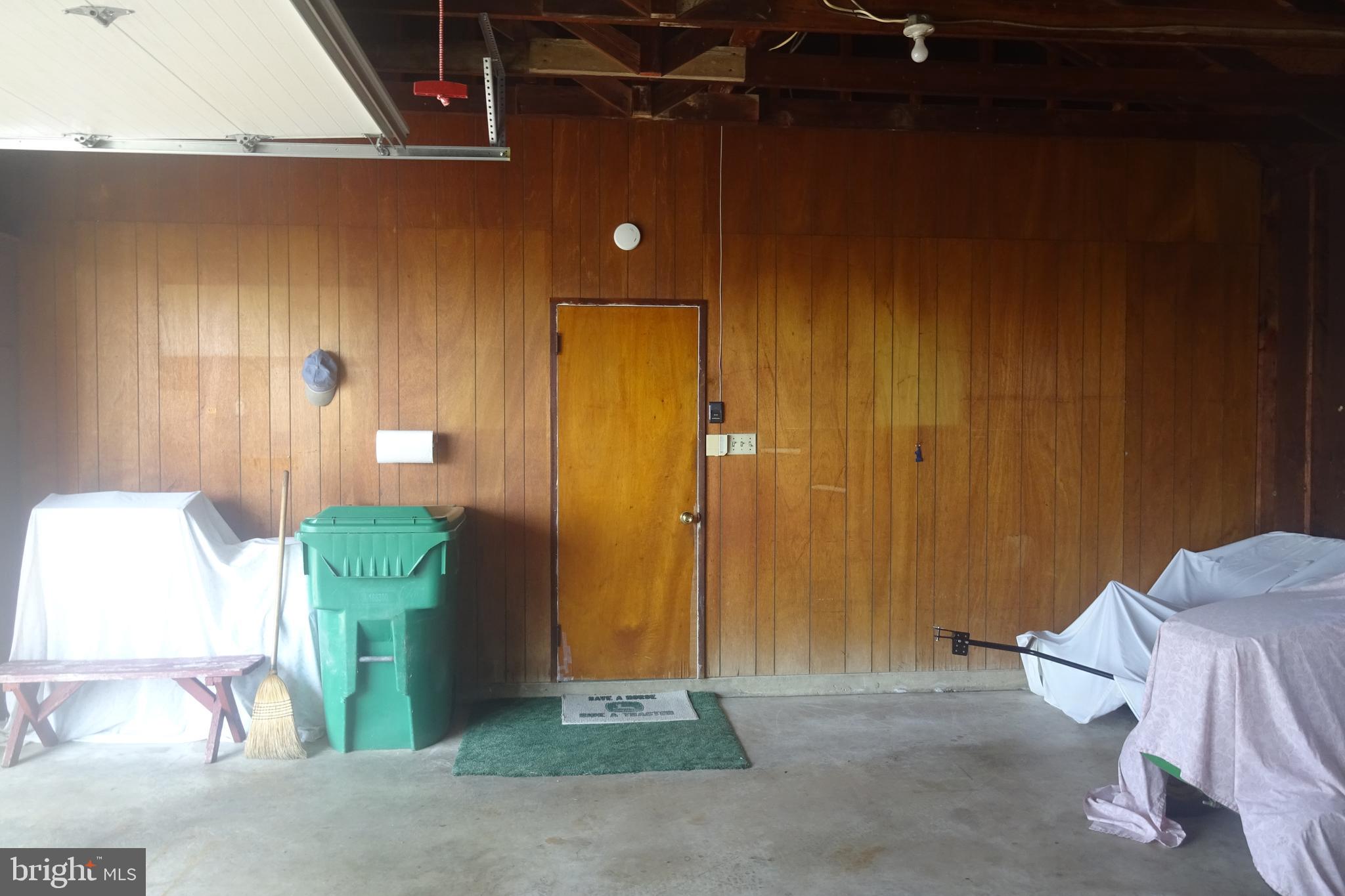 1009 Brechbill Road Chambersburg, PA 17202 - Photo 23 of 42 Garage