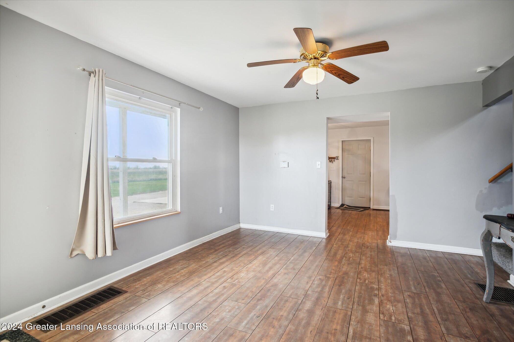6721 West Townsend Road St. Johns, MI 48879 - Photo 10 of 50 09-6721-W-Townsend-Rd-St-Johns-MI-48879-