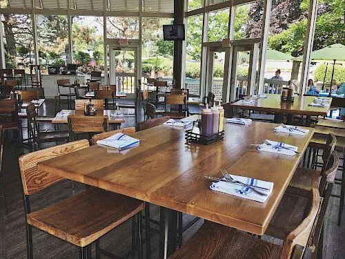 $129,900 | 269 Fontana Boulevard, Unit 1239, Fontana, WI 53125