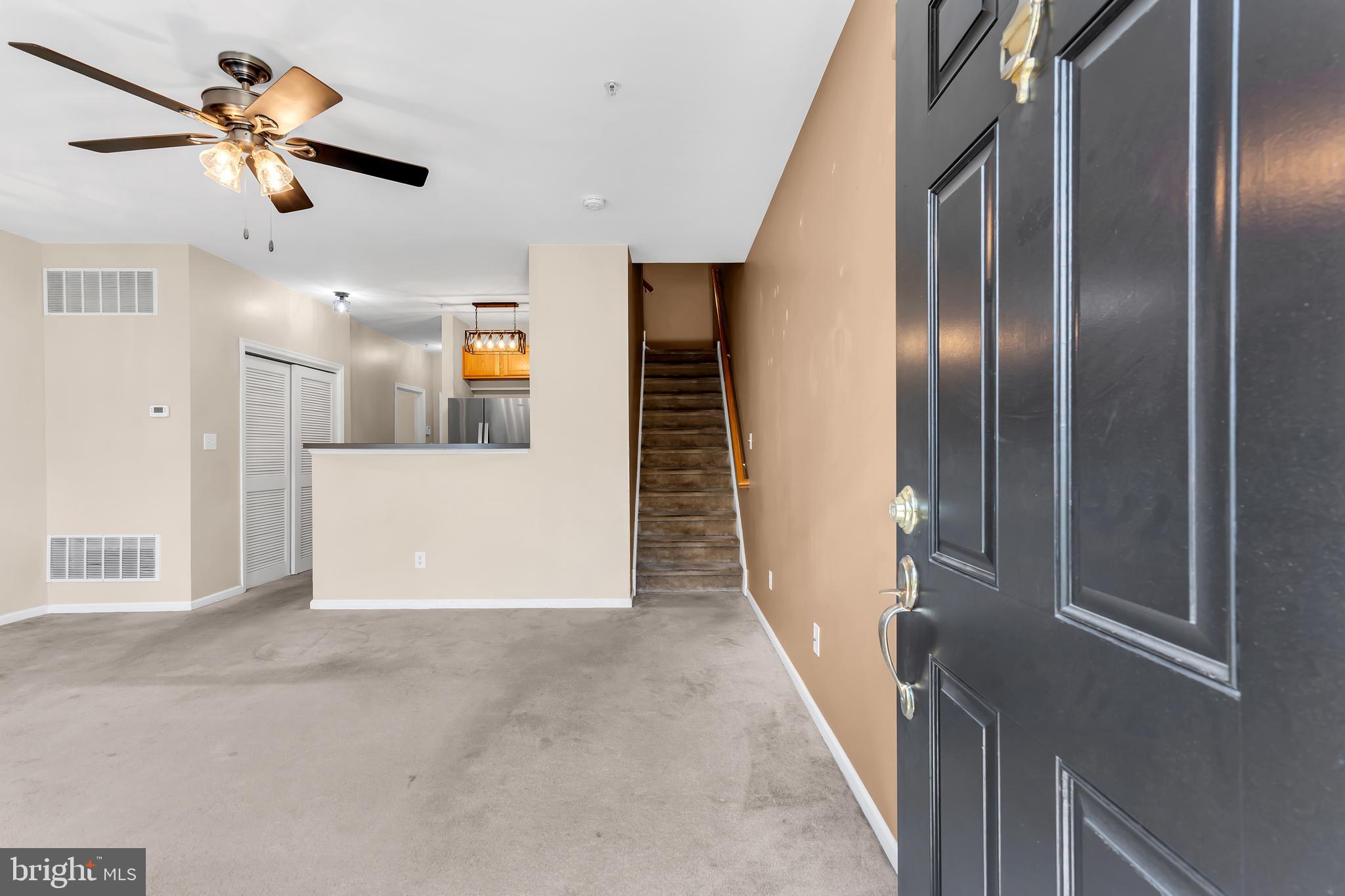 9 River Lane Delanco, NJ 08075 - Photo 4 of 15