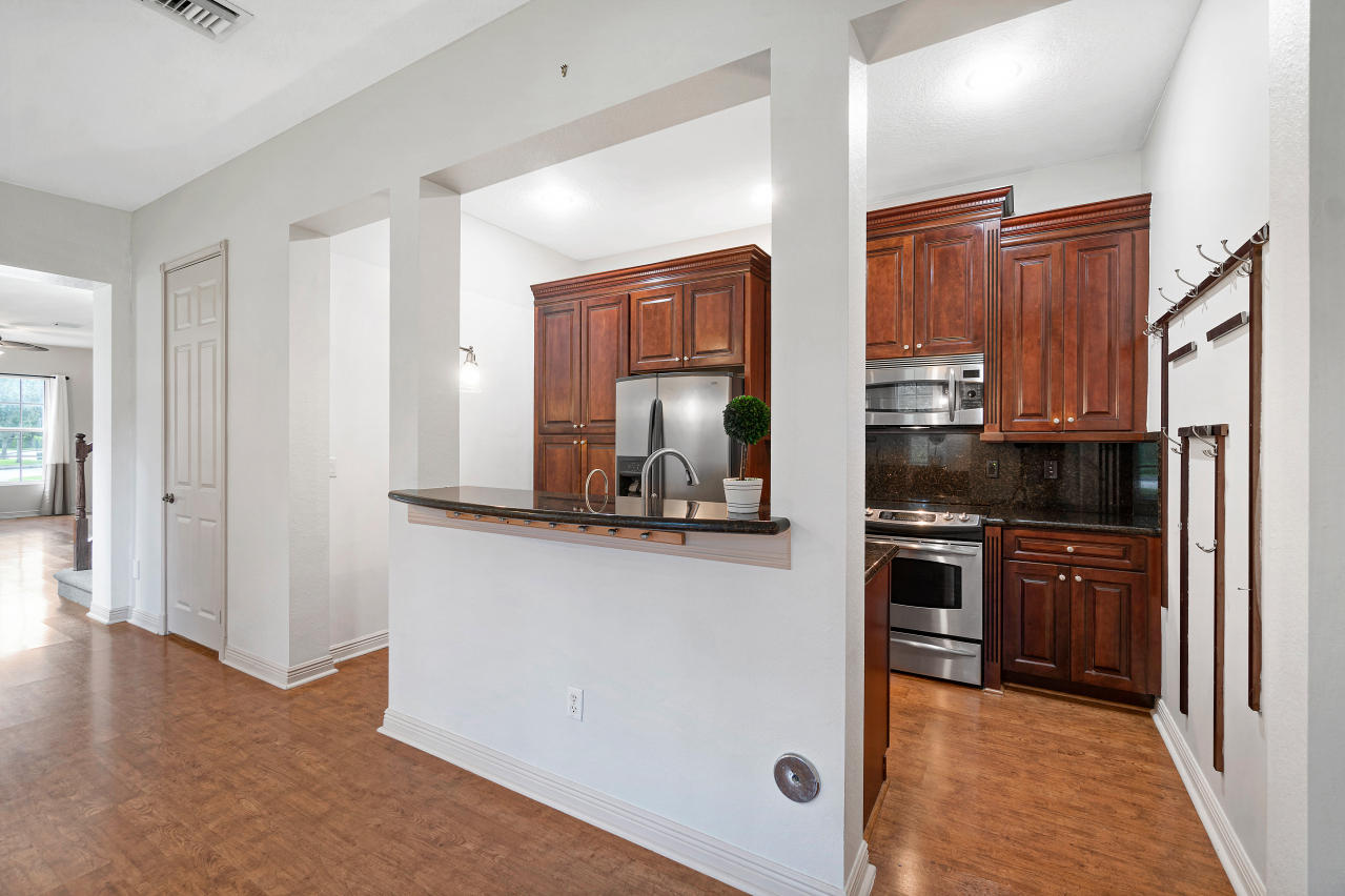 786 Northwest 83rd Lane Boca Raton, FL 33487 - Photo 11 of 31 014-786Northwest83rdLane-BocaRaton-FL-33