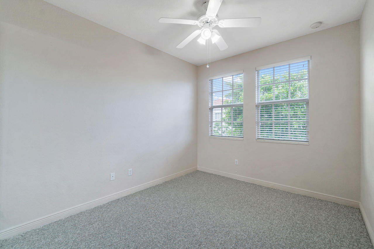 786 Northwest 83rd Lane Boca Raton, FL 33487 - Photo 27 of 31 Second Guest Bedroom