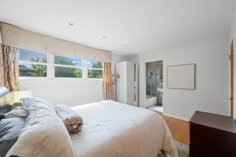 $649,000 | 9338 North Lowell Avenue, Skokie, IL 60076