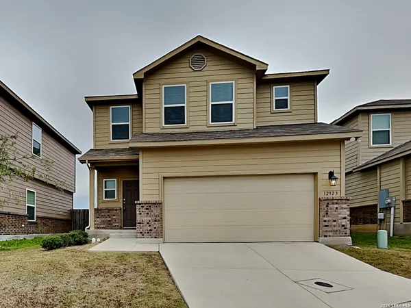 $1,550 | 12923 Cicely Court, St. Hedwig, TX 78152
