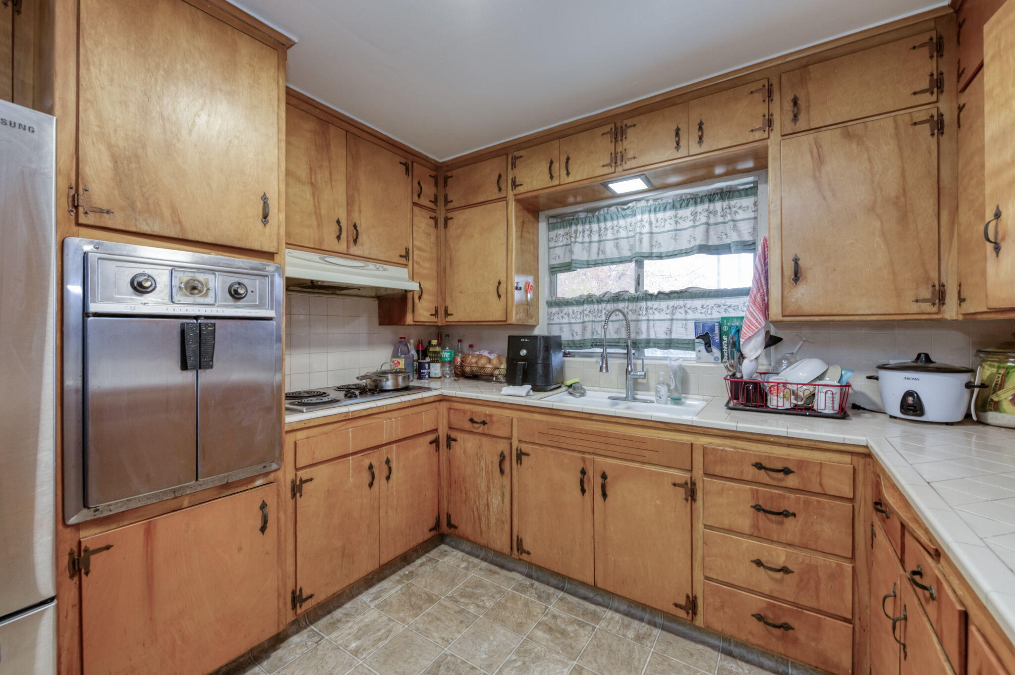 1055 East Dinuba Avenue Reedley, CA 93654 - Photo 17 of 58