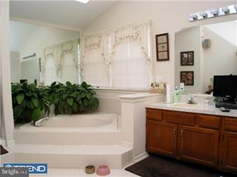17 Manchester Road Eastampton, NJ 08060 - Photo 4 of 10 Bathroom