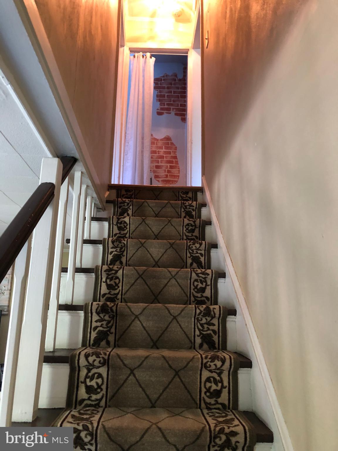14 Hartford Road Mount Laurel, NJ 08054 - Photo 28 of 42 Staircase to Upper Level