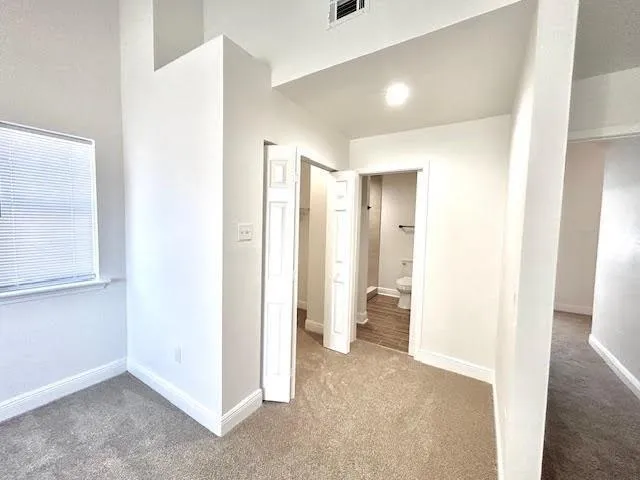 $2,000 | 113 Lake Lynn Drive, Harvey, LA 70058